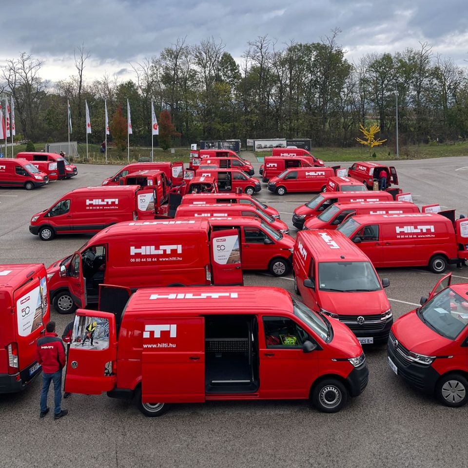 Showroom mobil
